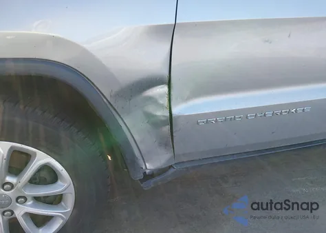 2015 Jeep Grand Cherokee Laredo z USA, uszkodzony, nr VIN 1C4RJEAG9FC825555